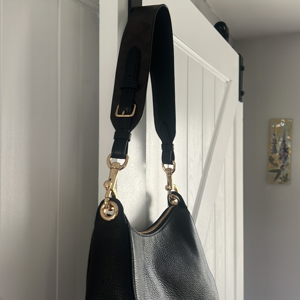 Coach Handbag - Picture 6 of 10